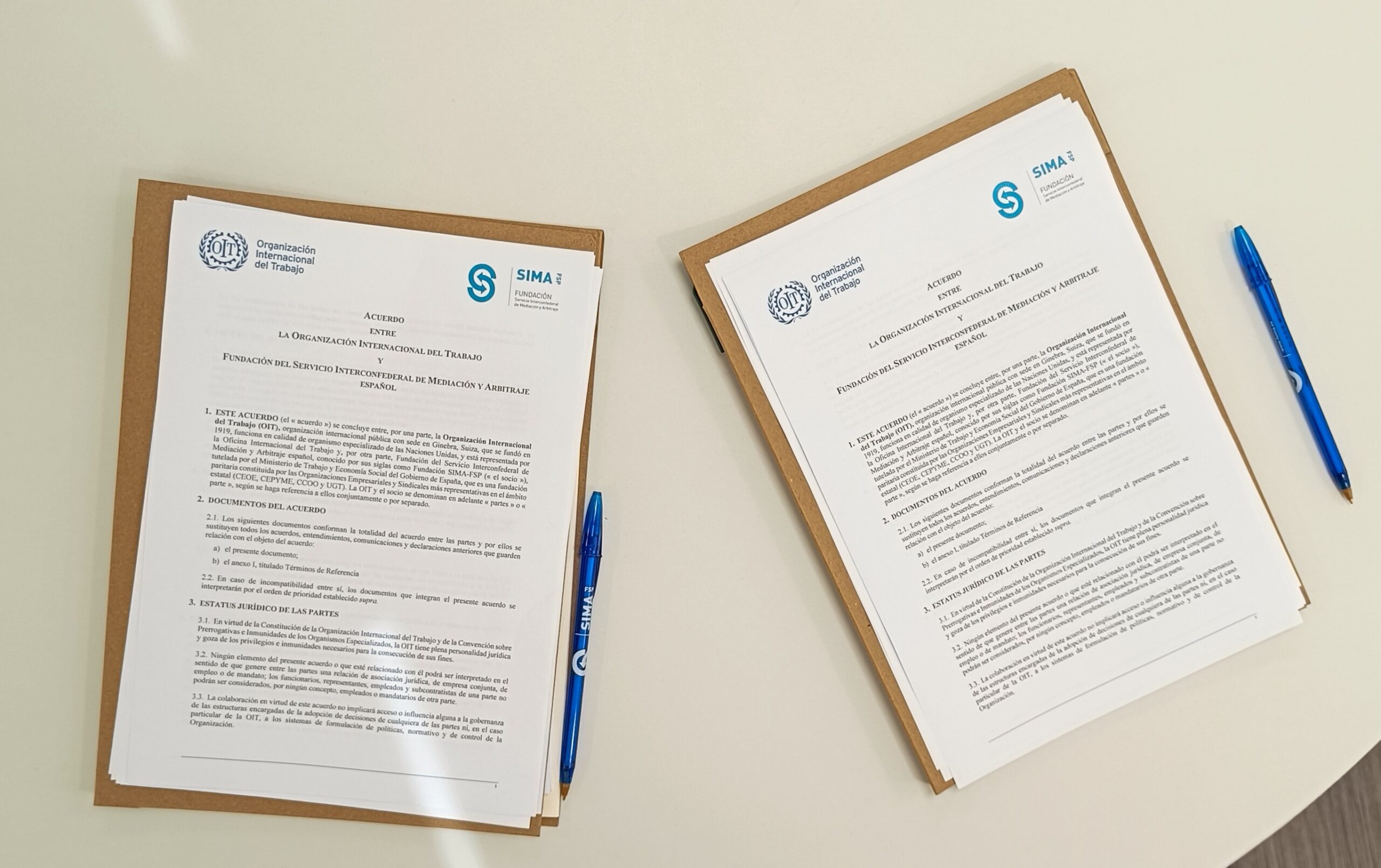 Foto – firma Convenio OIT – SIMA 2025